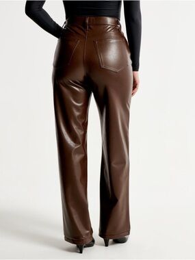 A&F Curve Love Vegan Leather 90s Relaxed Ultra High Rise Pants Dark Brown Sz30
